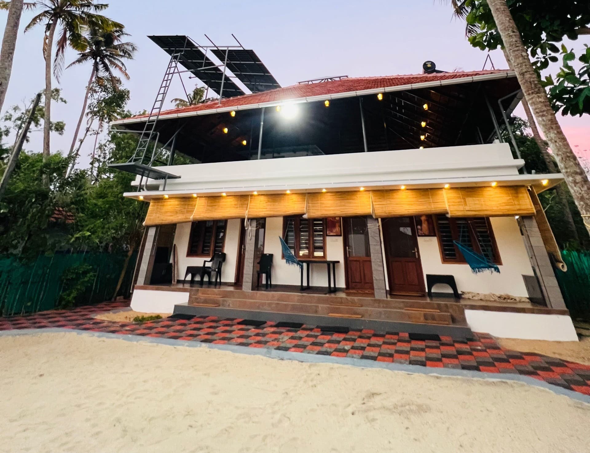 Front view of Dolphins Turf property